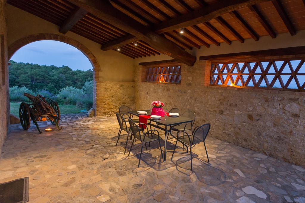 Tenuta Di Monaciano Ponte A Bozzone ภายนอก รูปภาพ